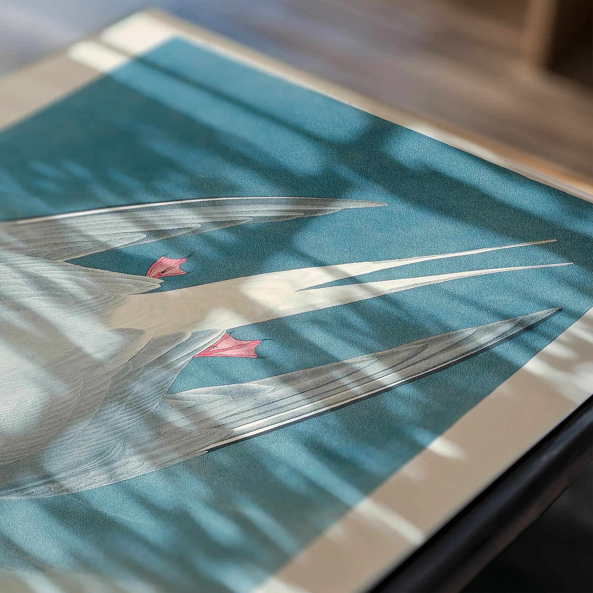 Bird-thema blauwe en witte kunstworkshop voor Audubons Arctische Stern Poster