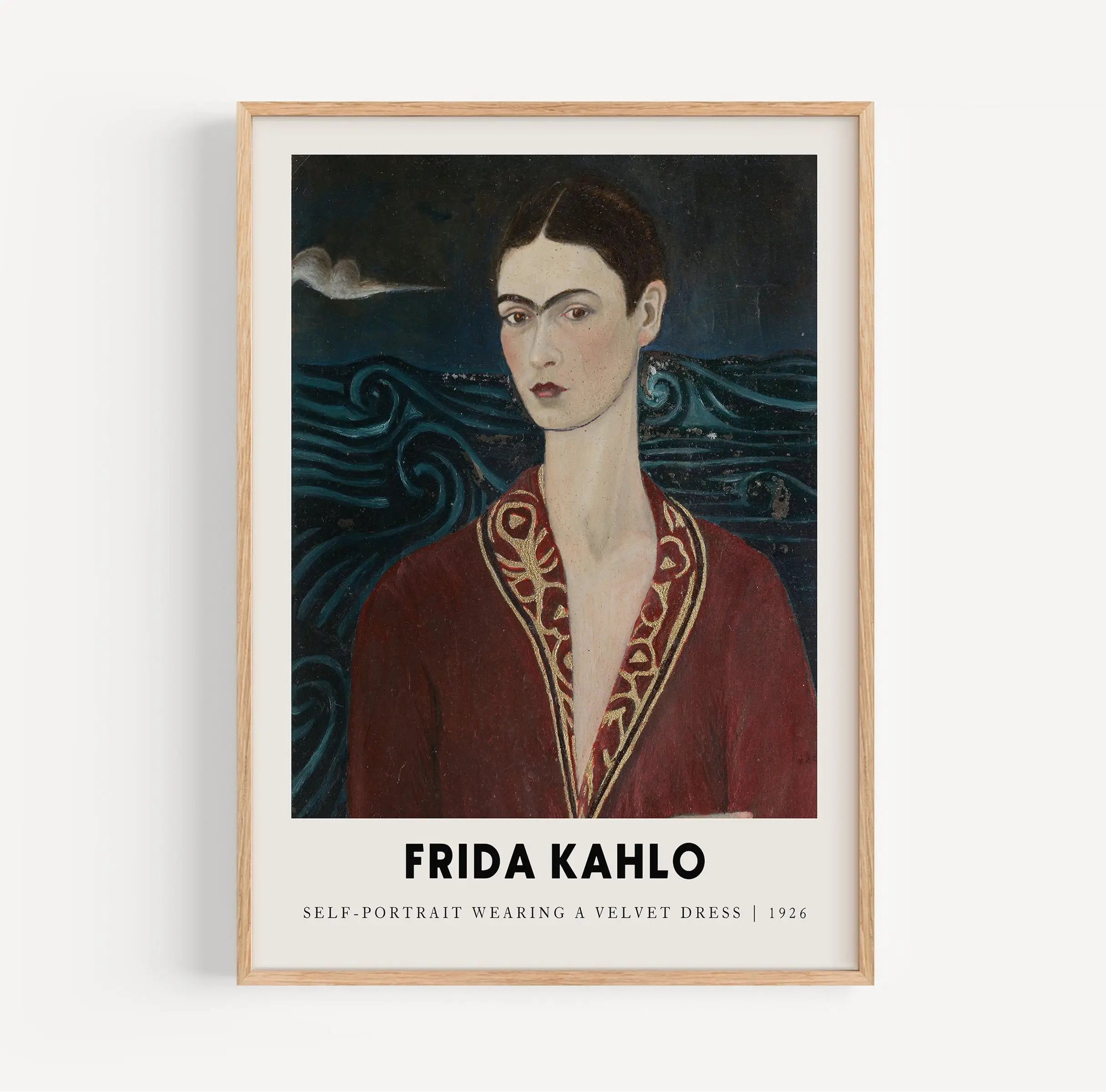 Geperste Frida Kahlo zelfportret poster in fluwelen jurk voor kunstliefhebbers