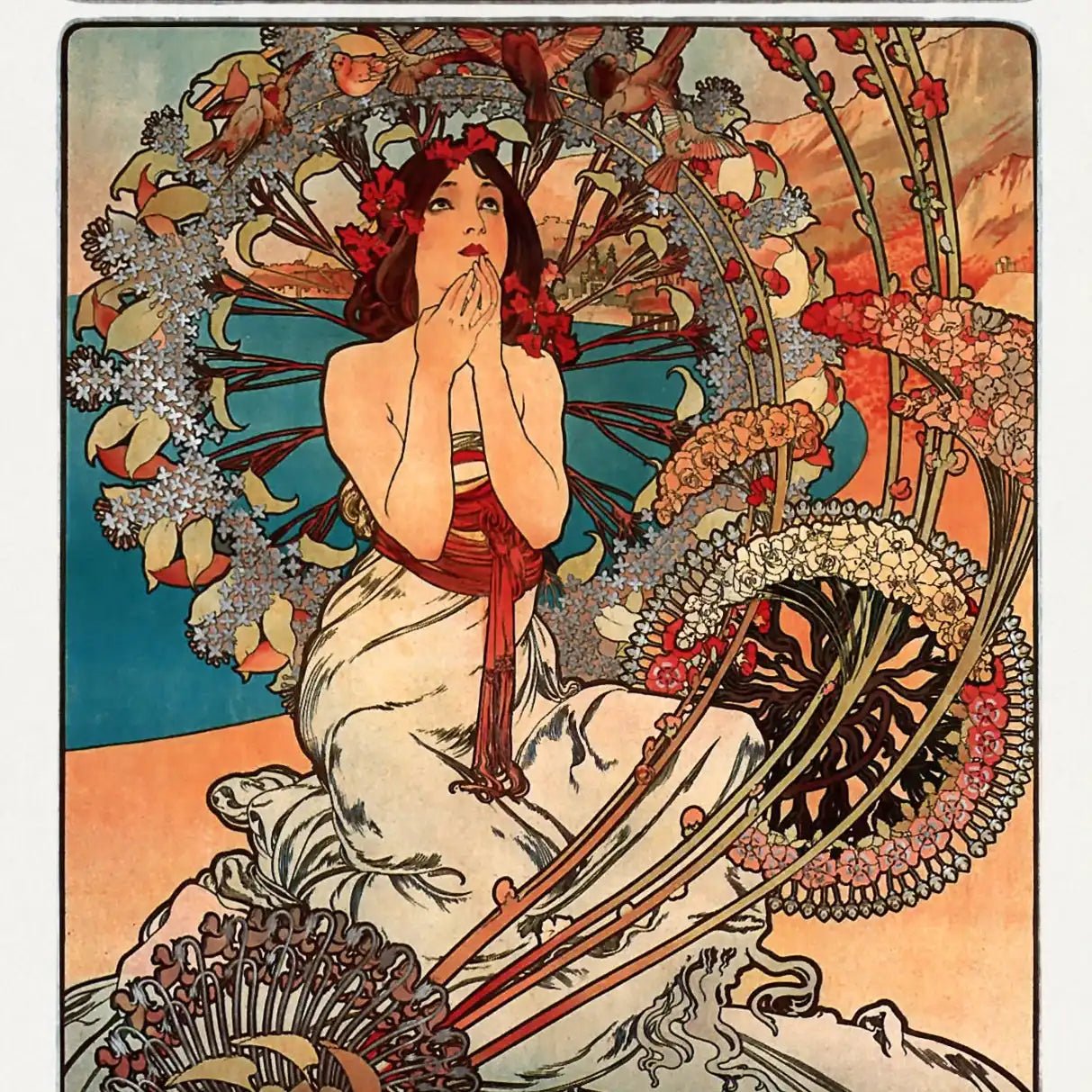 Art Nouveau vrouw omringd door bloemen.
