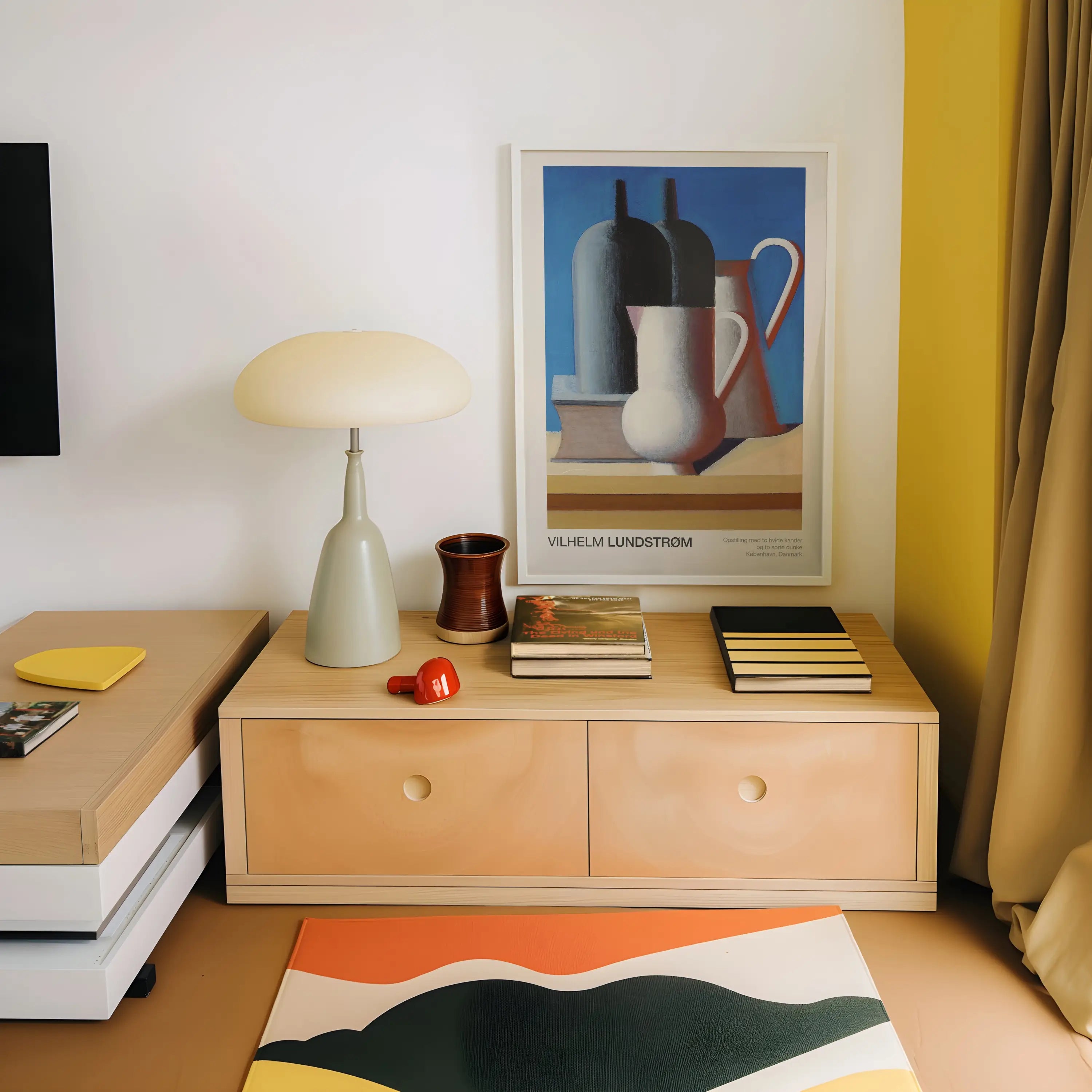 Houten twee-lade kast uit Lundstrom Poster Witte Kannen Zwarte Dunken collectie