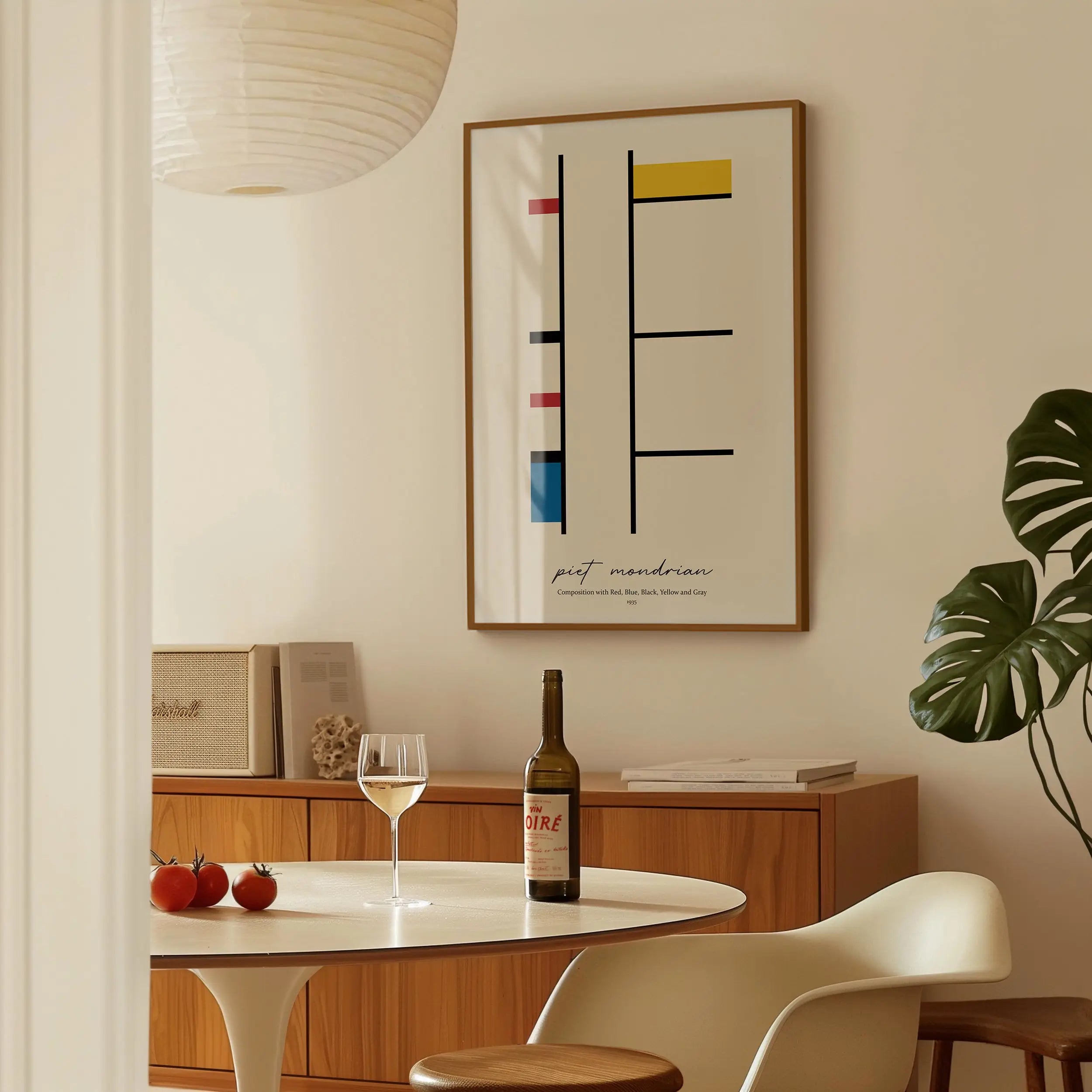 Framed Mondriaan-stijl kunstprint met rood geel en blauw in product Mondriaan Poster Compositie