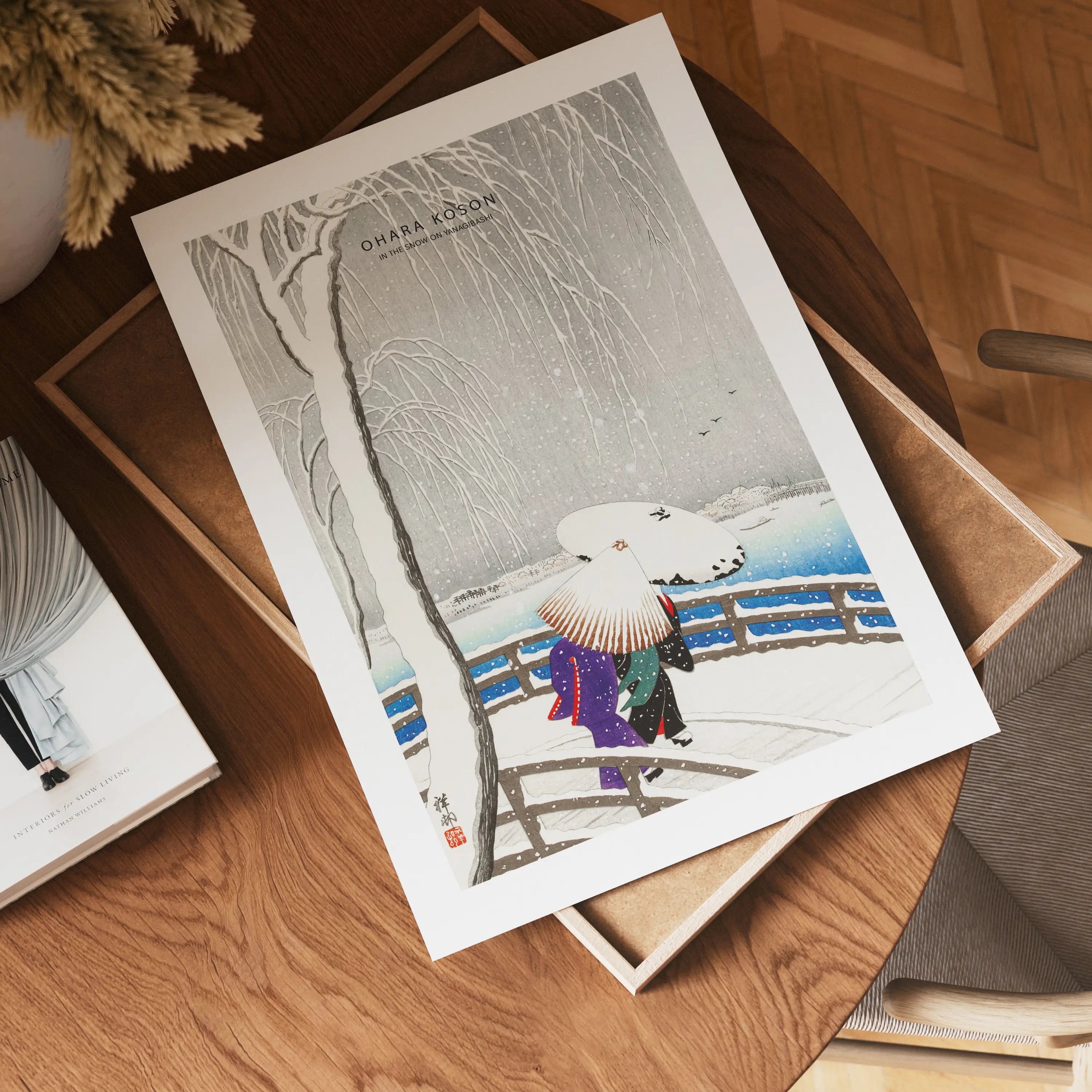 Japanse sneeuw scene print uit Ohara Kosons Sneeuw op Yanagibashi kunstwerk
