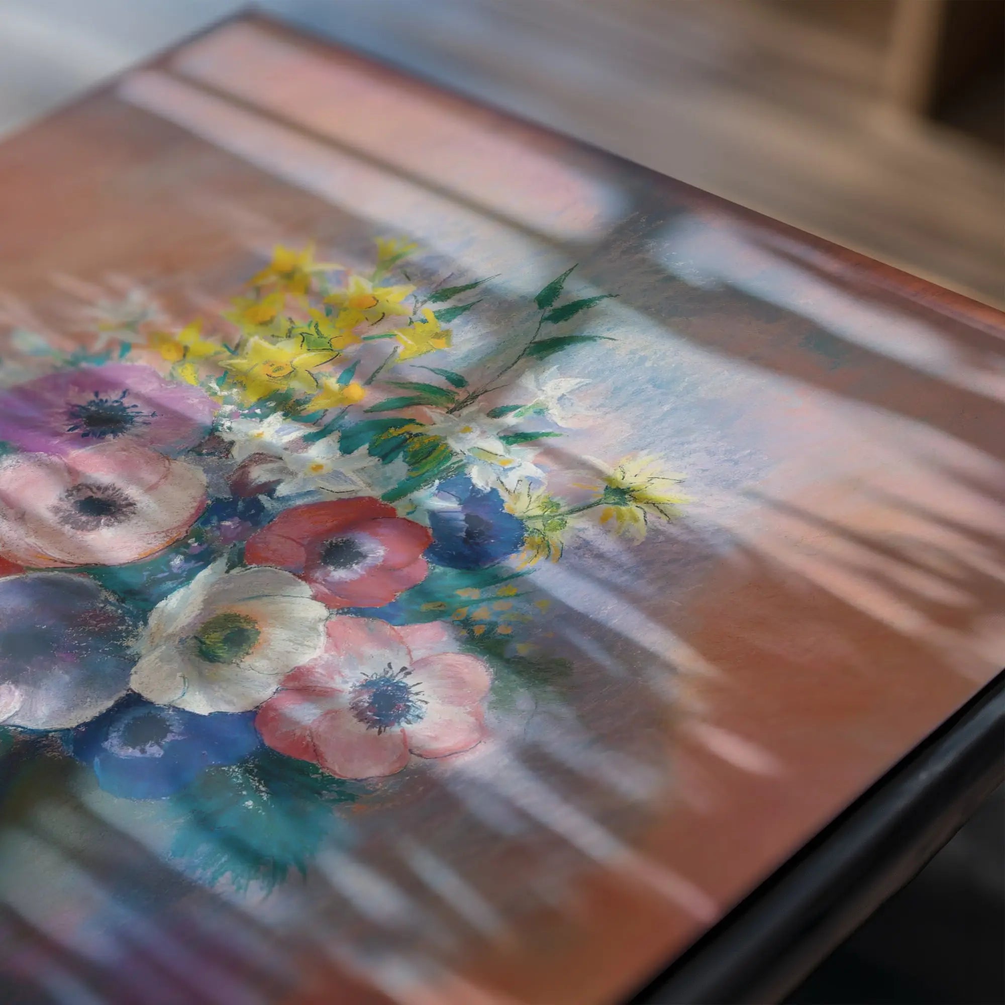 Floral-gepatente doos met lichte schaduwen voor Redon Vaas met Anemonen Poster