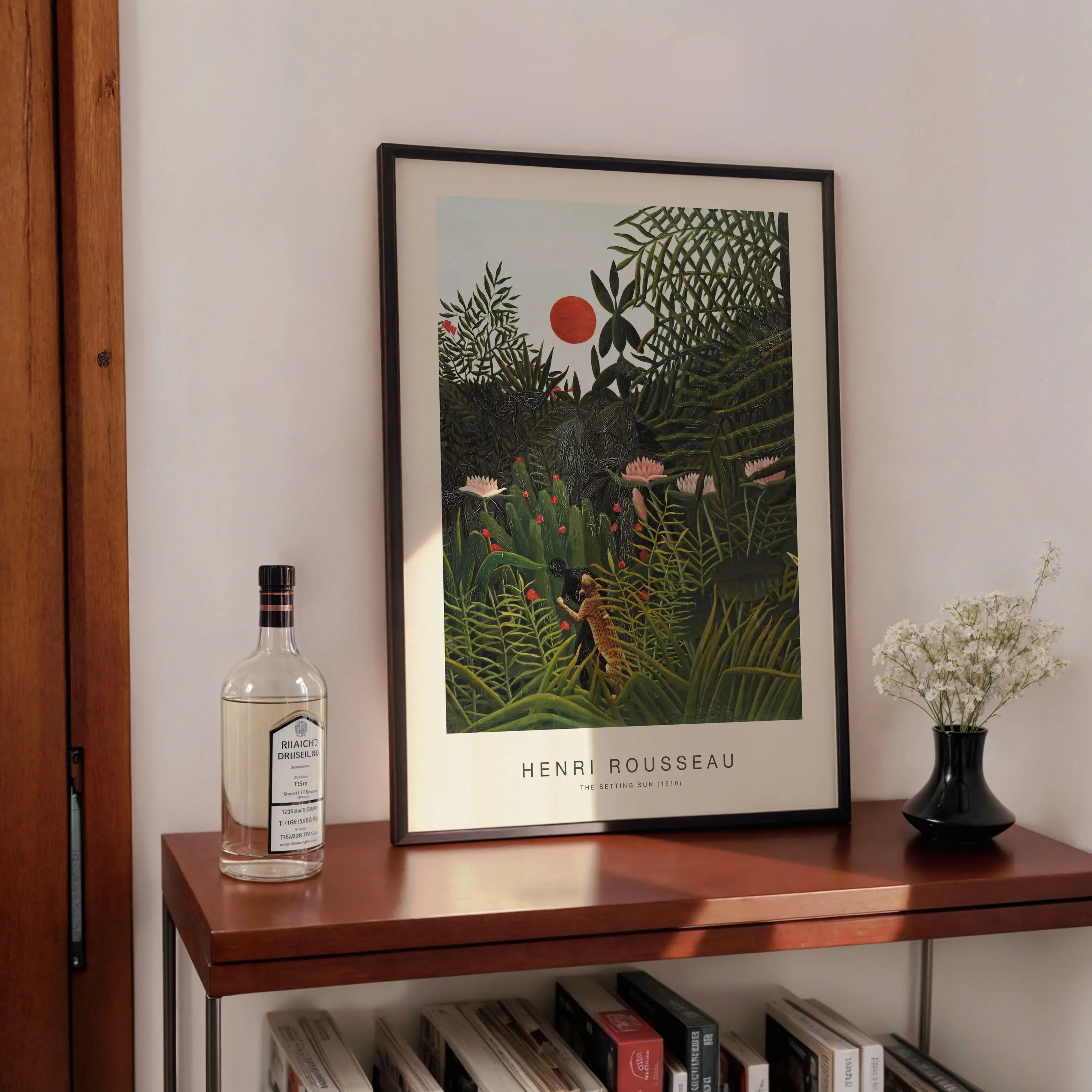 Gezicht op groene jungle print in een lijst van Henri Rousseau voor de Rousseau De Ondergang van de Zon Poster