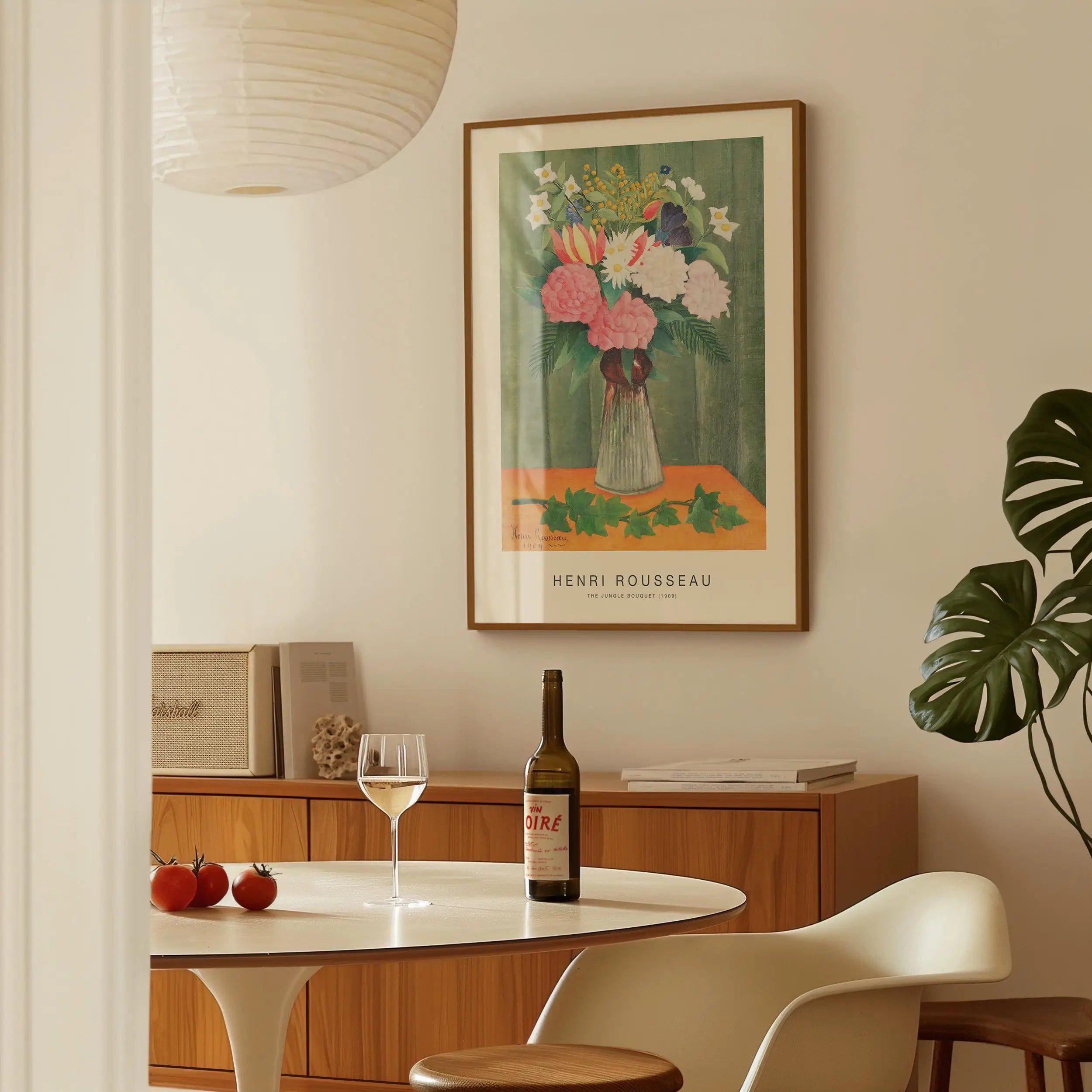 Wijnfles op poster van Henri Rousseau Jungle Bouquet voor wijnliefhebbers