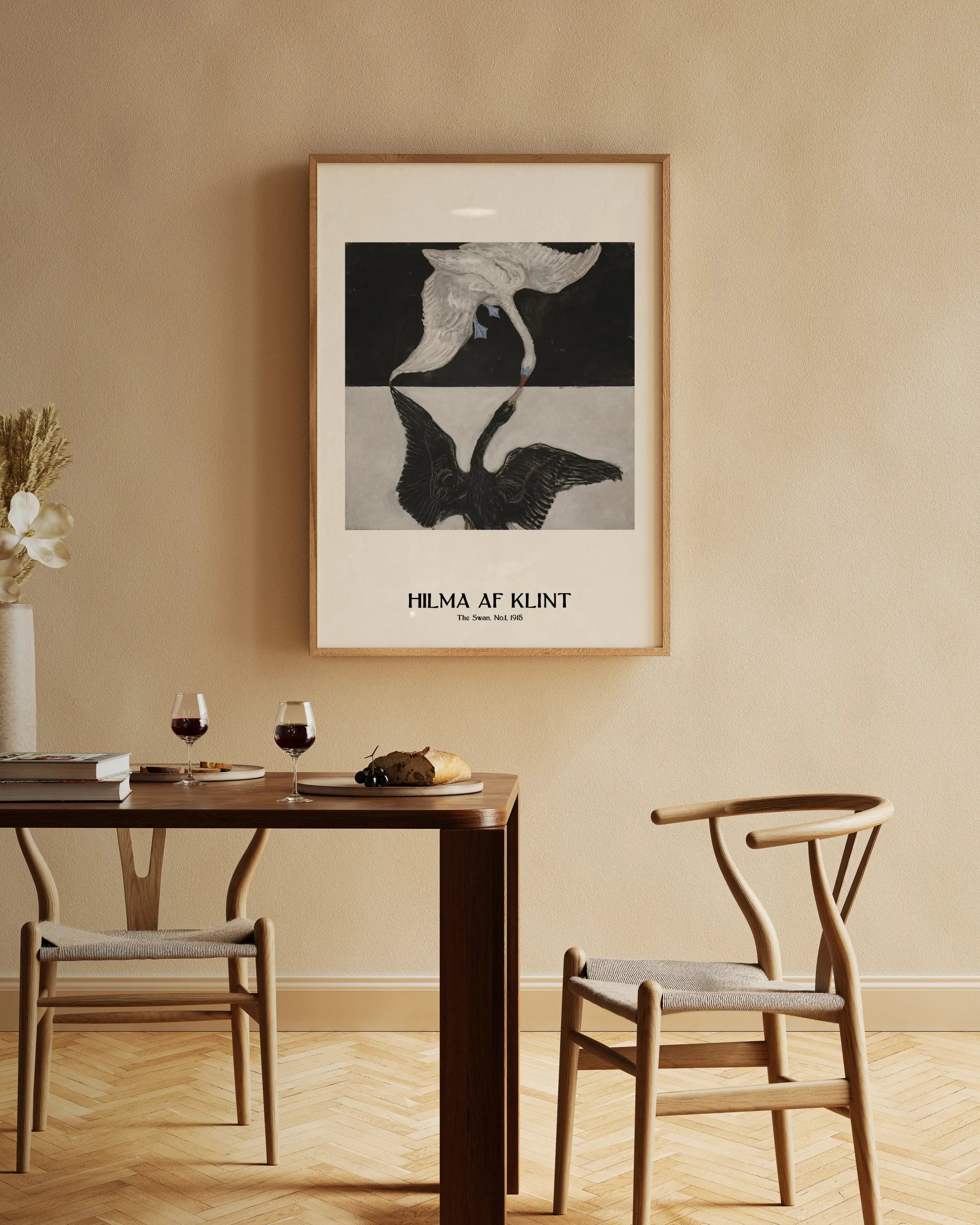 Geverfd Hilma af Klint zwaan kunstwerk in lijst in de poster Hilma af Klints De Zwaan No 1