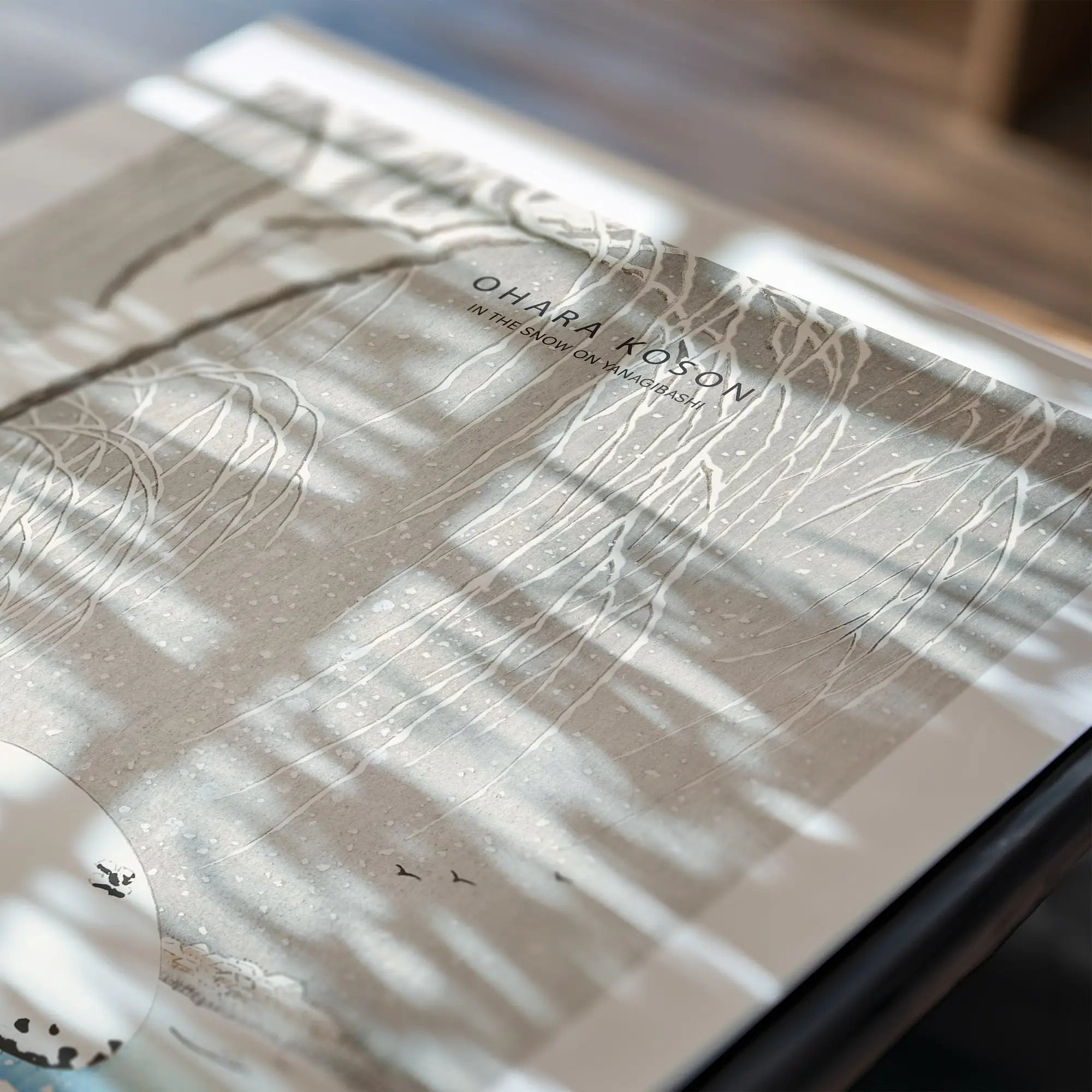 Artboek met sneeuwlandschap uit Ohara Kosons Sneeuw op Yanagibashi